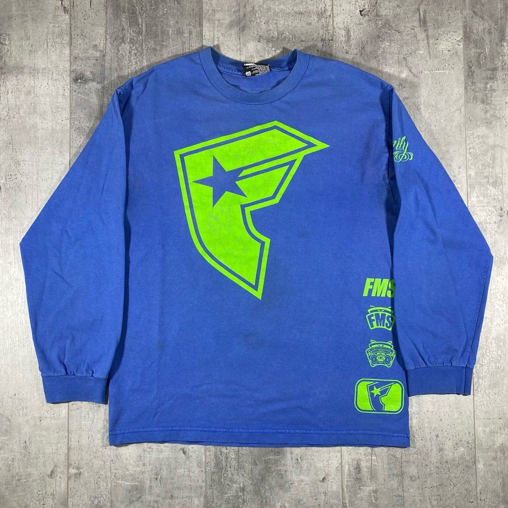 Y2k Famous Stars & Straps Longsleeve